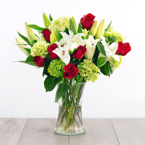 Simply Elegant - Box Roses | Florist